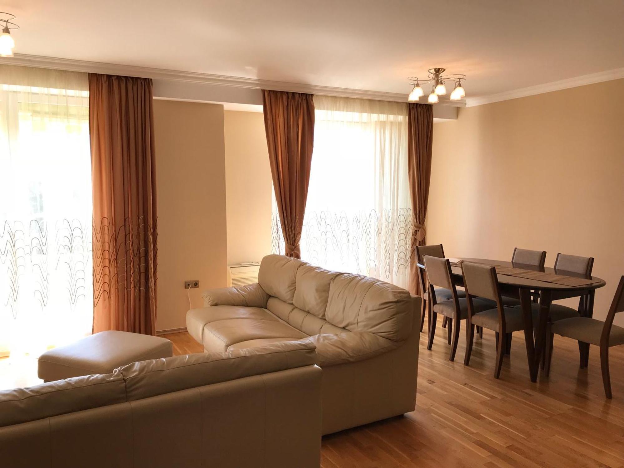 Apartcomplex Splendid Saints Constantine and Helena Ngoại thất bức ảnh