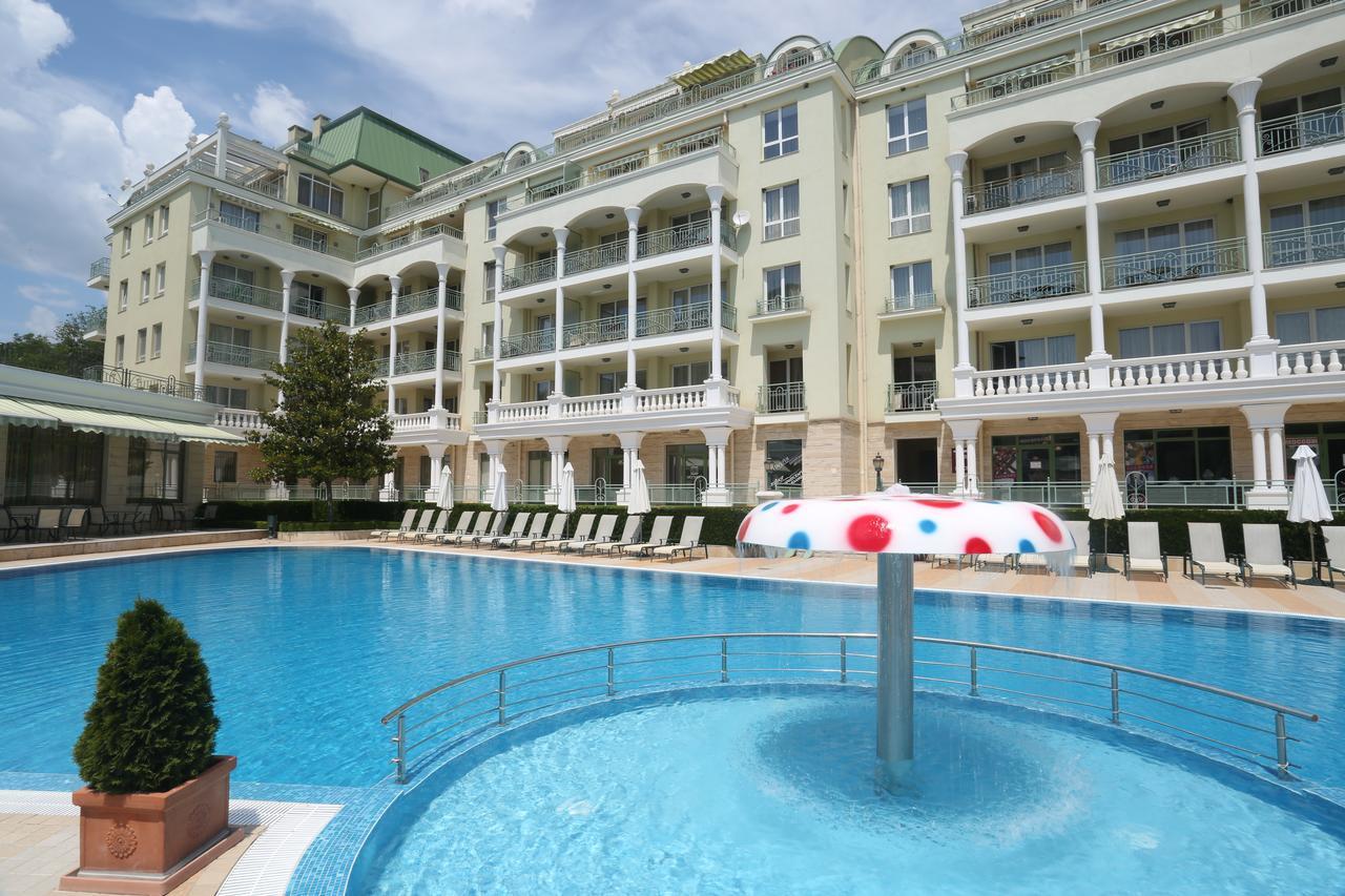 Apartcomplex Splendid Saints Constantine and Helena Ngoại thất bức ảnh